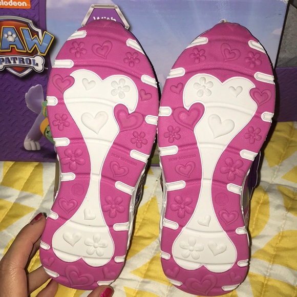 Paw Patrol girls Velcro sneakers that light up - Picture 2 of 8